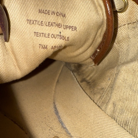 Michael Kors shoes and scarf set Brown and Tan women’s Shoes - Picture 14 of 16